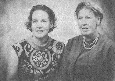 Jean Overton Fuller with her mother, Violet